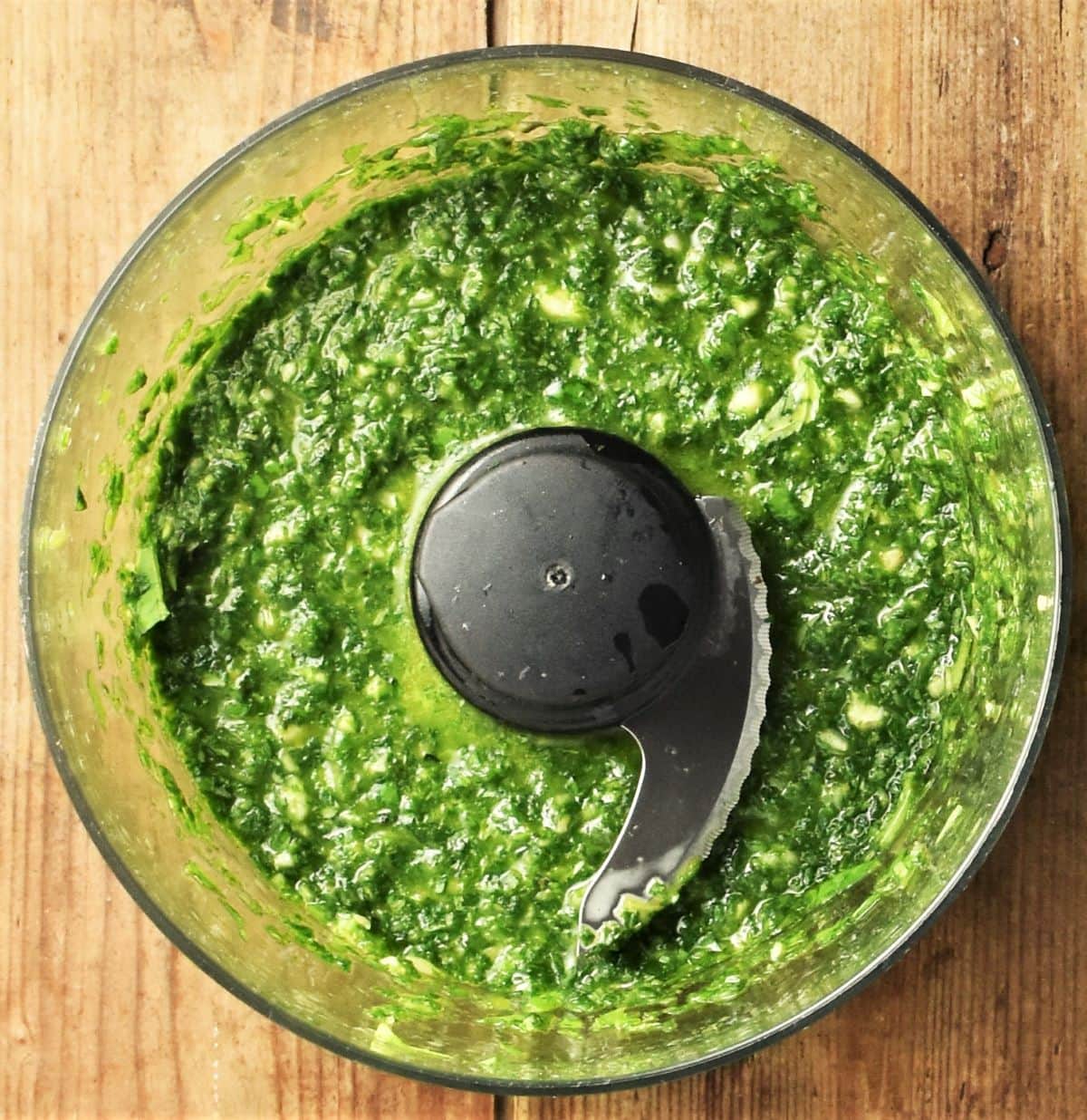 Basil pesto sauce in blender.
